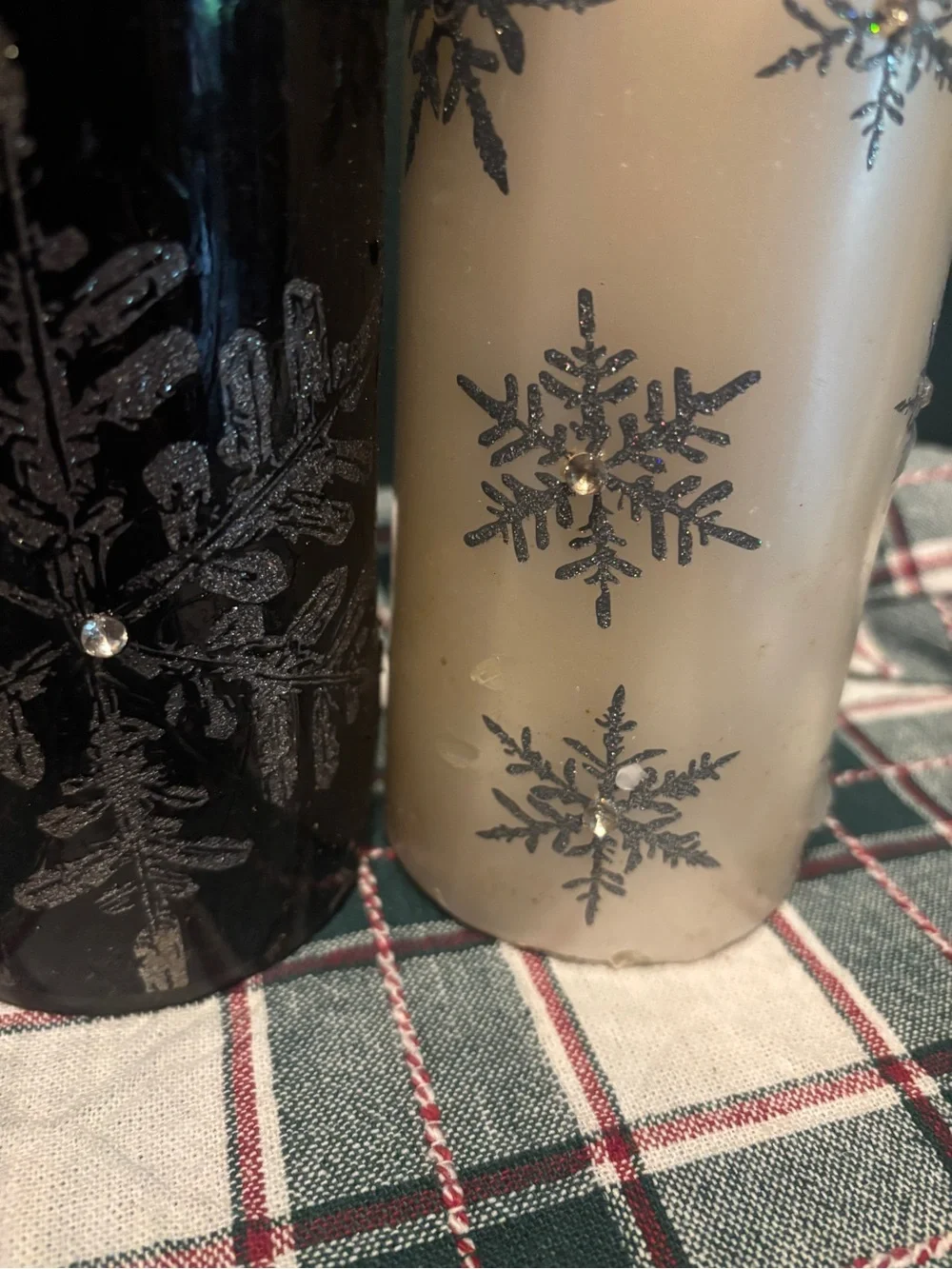 Decorative Snowflake Pillar Scented Candle Set - Black & White